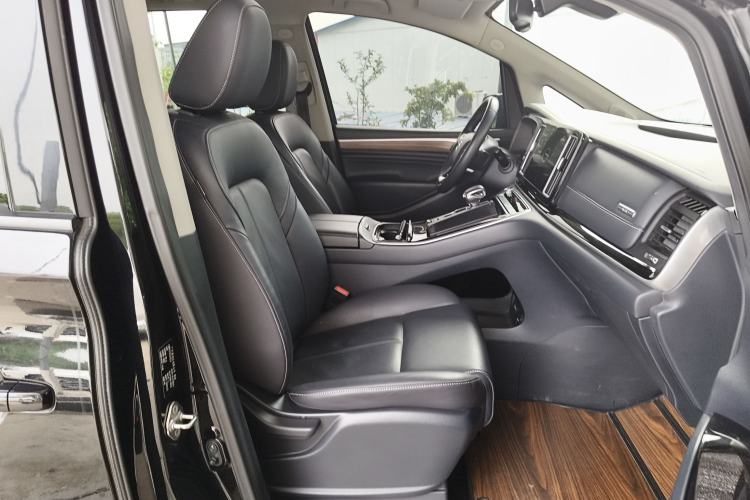 Used GAC Trumpchi M8 2021 Lingxiu Series 390T Deluxe Edition Right Front Seat