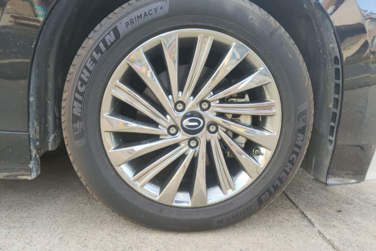 Used GAC Trumpchi M8 2021 Master Series 390T Ultimate Edition Right Front Wheel Hub
