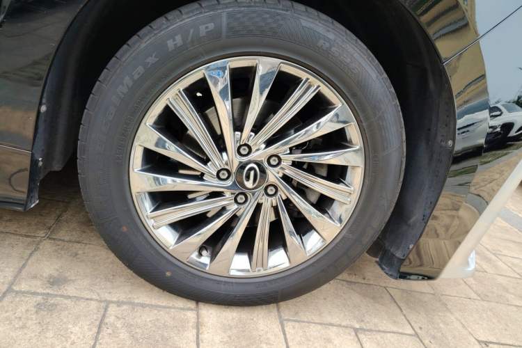 Used GAC Trumpchi M8 2021 Master Series 390T Ultimate Edition Right Front Wheel Hub