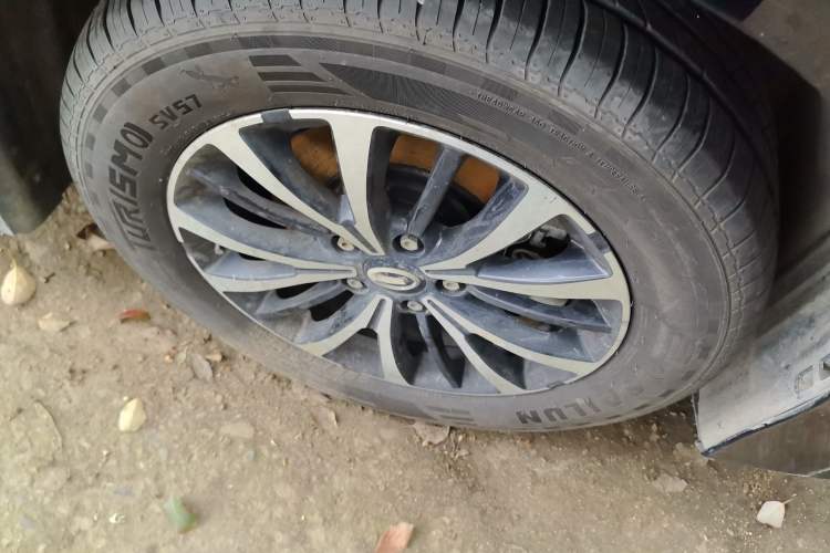 Used GAC Trumpchi M8 2021 Lingxiu Series 390T Deluxe Edition Right Front Wheel Hub