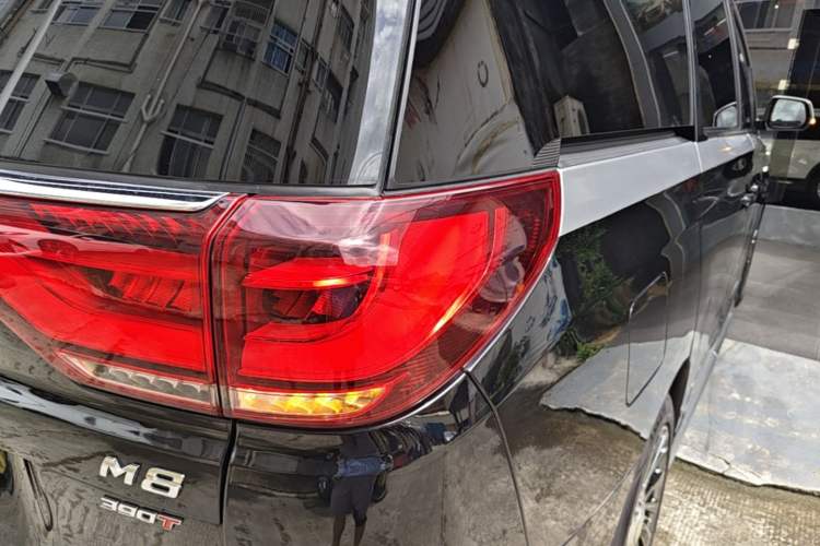 Used GAC Trumpchi M8 2021 Master Series 390T Prestige Edition Right Rear Taillight