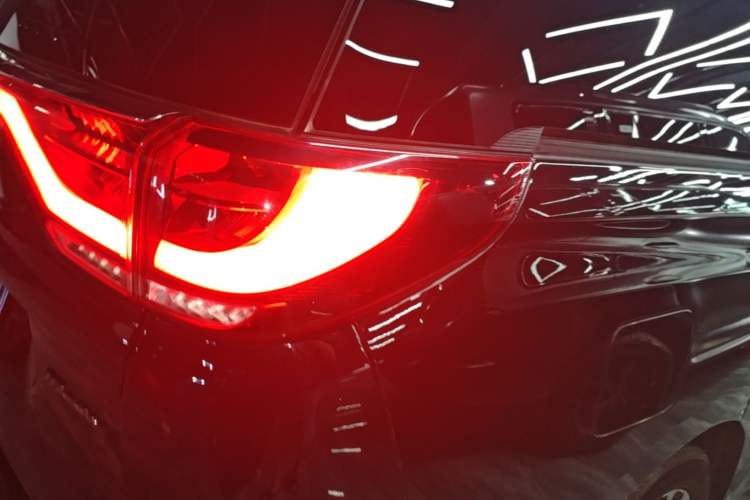 Used GAC Trumpchi M8 2021 Master Series 390T Ultimate Edition Right Rear Taillight