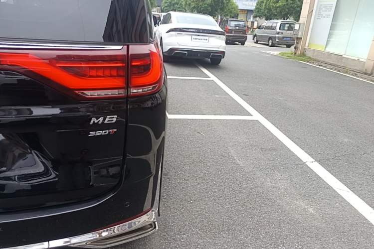 Used GAC Trumpchi M8 2021 Lingxiu Series 390T Ultimate Edition Right Rear Taillight