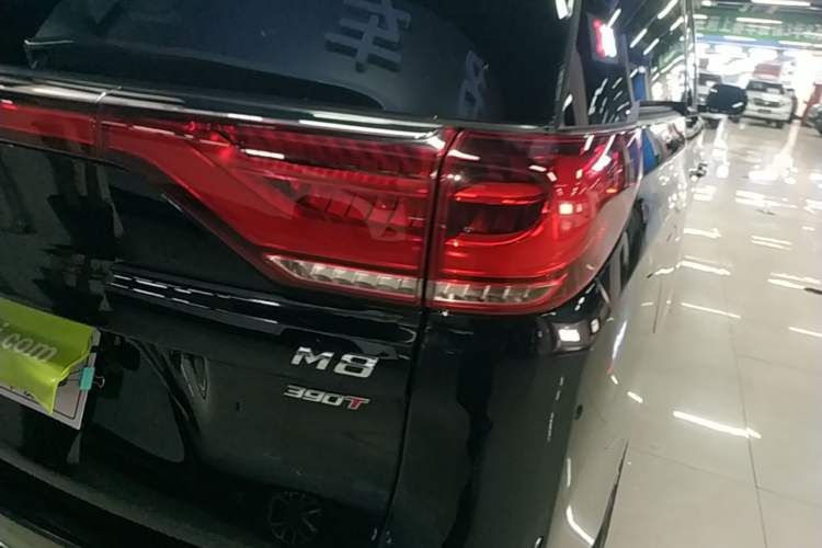 Used GAC Trumpchi M8 2021 Lingxiu Series 390T Ultimate Edition Right Rear Taillight