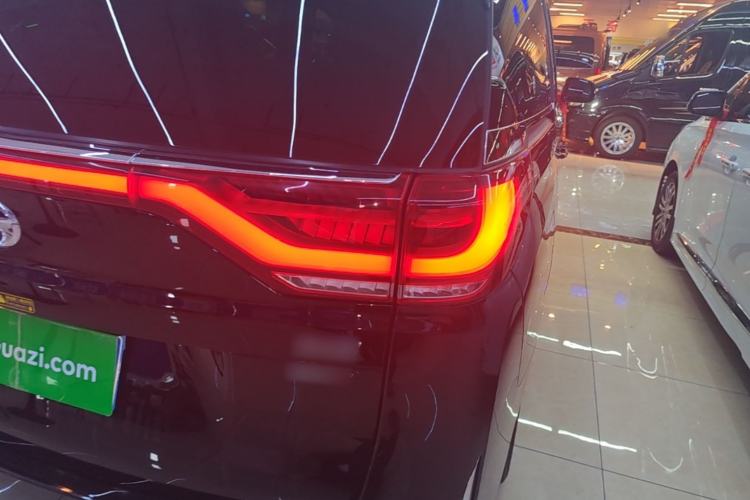 Used GAC Trumpchi M8 2021 Lingxiu Series 390T Deluxe Edition Right Rear Taillight