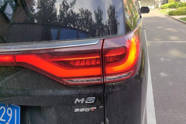 Used GAC Trumpchi M8 2021 Lingxiu Series 390T Ultimate Edition Right Rear Taillight