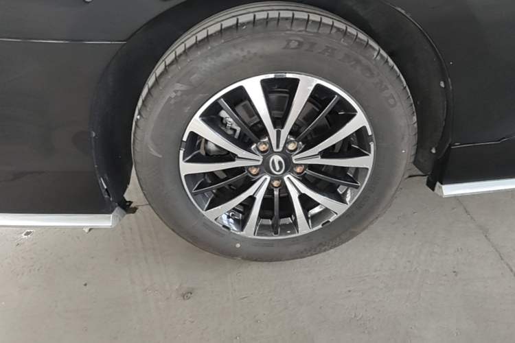Used GAC Trumpchi M8 2021 Revised Version Lingxiu Series 390T Luxury Edition Right Rear Wheel Hub