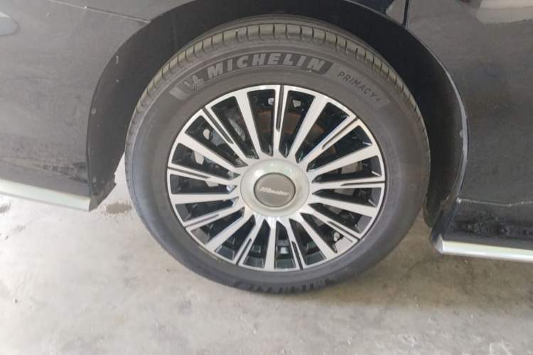 Used GAC Trumpchi M8 2021 Master Series 390T Four-Seat Deluxe Edition Right Rear Wheel Hub