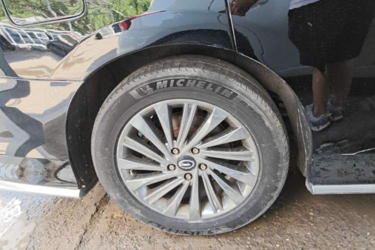 Used GAC Trumpchi M8 2021 Master Series 390T Ultimate Edition Right Rear Wheel Hub