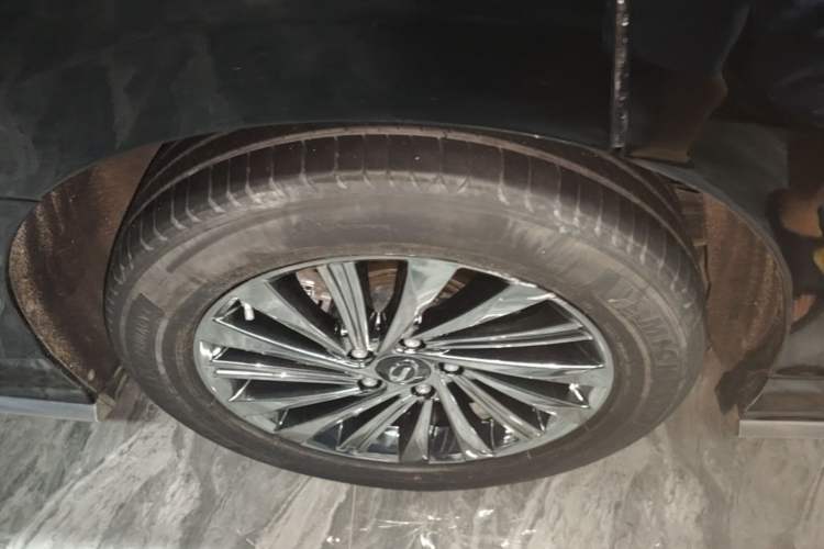 Used GAC Trumpchi M8 2021 Master Series 390T Ultimate Edition Right Rear Wheel Hub