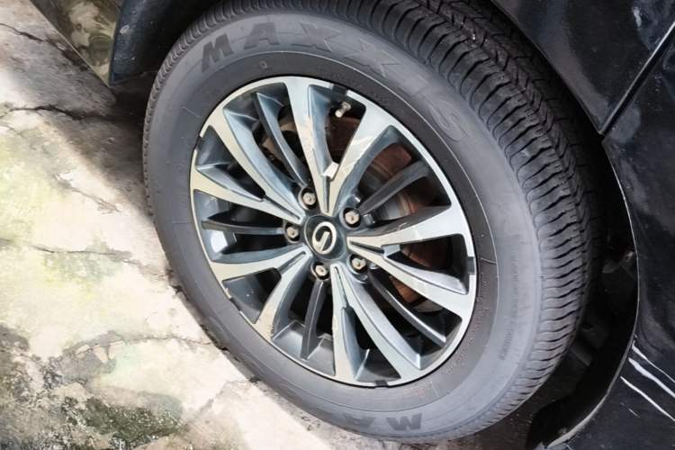 Used GAC Trumpchi M8 2021 Revised Version Lingxiu Series 390T Luxury Edition Right Rear Wheel Hub