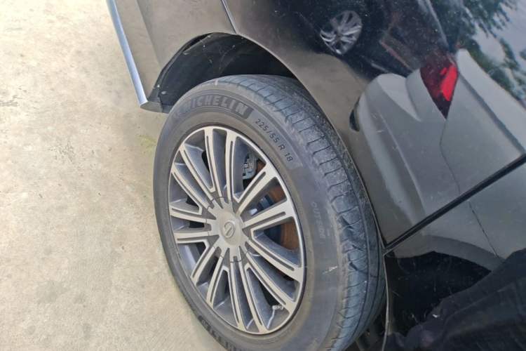 Used GAC Trumpchi M8 2021 Master Series 390T Prestige Edition Right Rear Wheel Hub