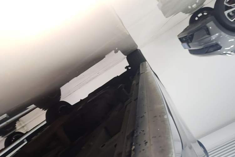 Used GAC Trumpchi M8 2021 Master Series 390T Four-Seat Deluxe Edition Right Side Sill