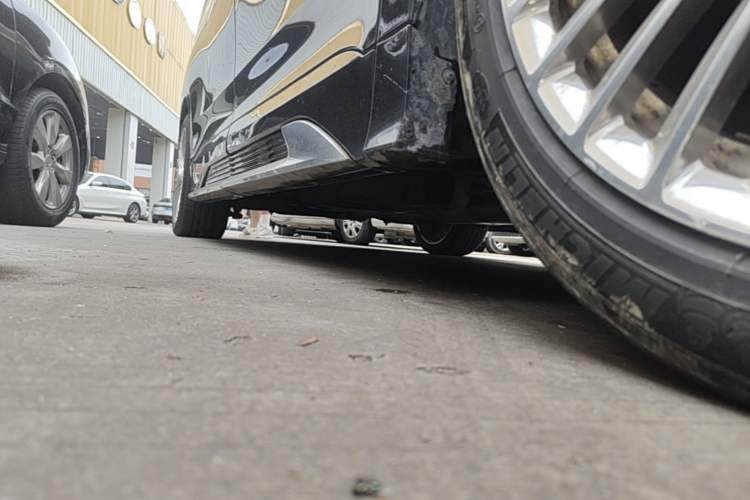 Used GAC Trumpchi M8 2021 Lingxiu Series 390T Luxury Edition Right Side Sill