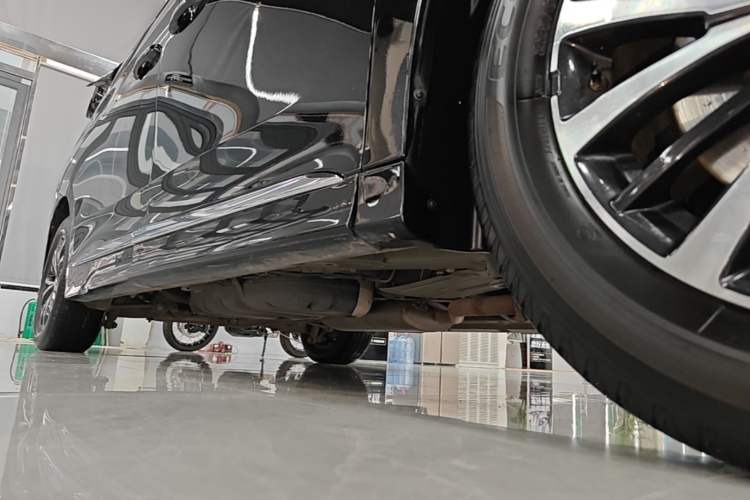 Used GAC Trumpchi M8 2021 Lingxiu Series 390T Deluxe Edition Right Side Sill