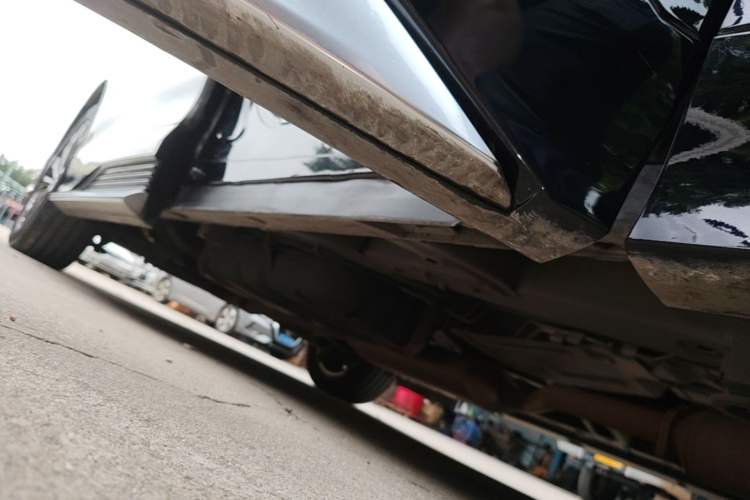 Used GAC Trumpchi M8 2021 Master Series 390T Ultimate Edition Right Side Sill