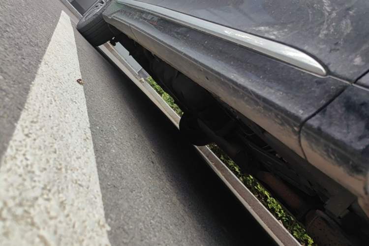 Used GAC Trumpchi M8 2021 Lingxiu Series 390T Ultimate Edition Right Side Sill