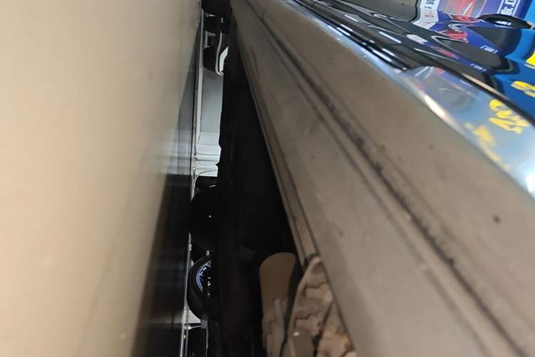 Used GAC Trumpchi M8 2021 Master Series 390T Four-Seat Deluxe Edition Right Side Sill