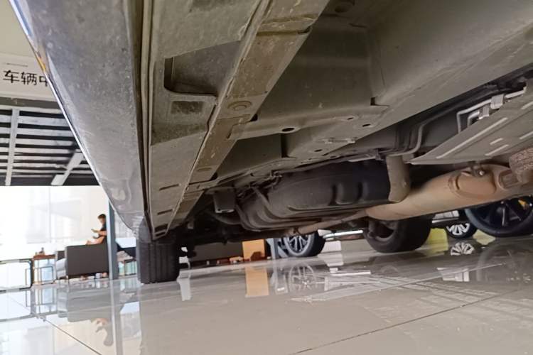 Used GAC Trumpchi M8 2021 Lingxiu Series 390T Deluxe Edition Right Side Sill