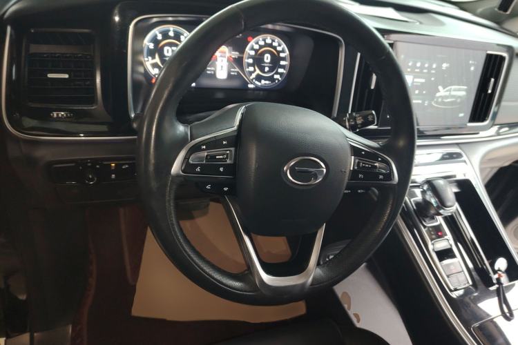 Used GAC Trumpchi M8 2021 Lingxiu Series 390T Deluxe Edition Steering Wheel