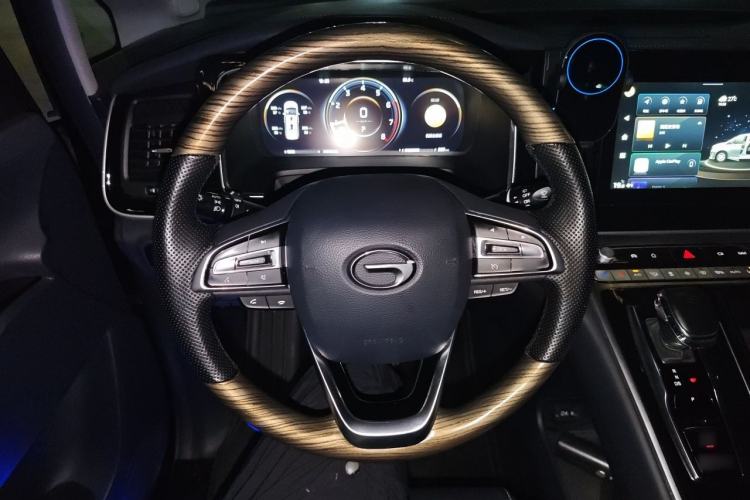 Used GAC Trumpchi M8 2021 Master Series 390T Ultimate Edition Steering Wheel