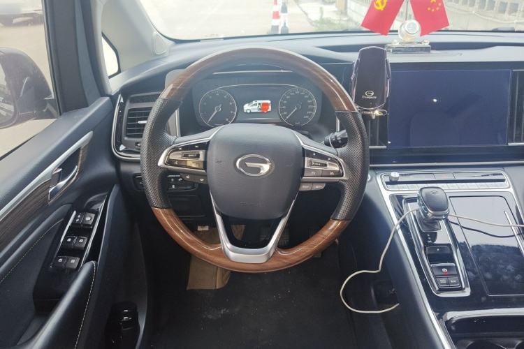 Used GAC Trumpchi M8 2021 Lingxiu Series 390T Deluxe Edition Steering Wheel
