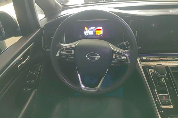 Used GAC Trumpchi M8 2021 Lingxiu Series 390T Ultimate Edition Steering Wheel