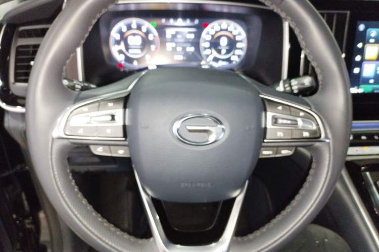 Used GAC Trumpchi M8 2021 Lingxiu Series 390T Deluxe Edition Steering Wheel