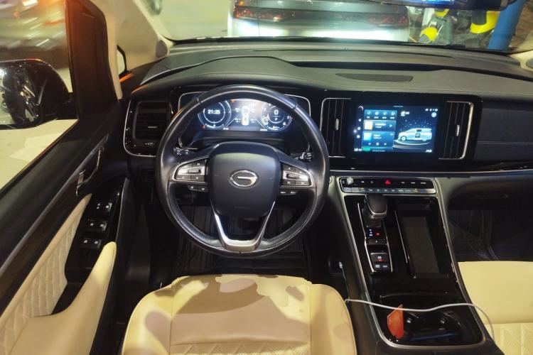 Used GAC Trumpchi M8 2021 Master Series 390T Ultimate Edition Steering Wheel