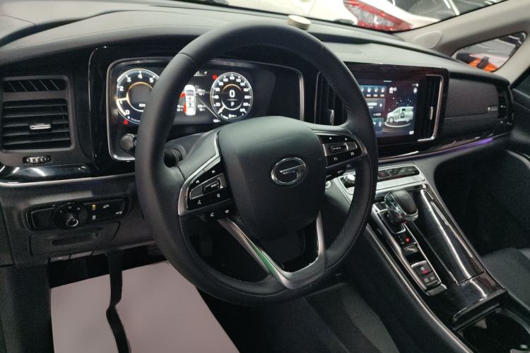Used GAC Trumpchi M8 2021 Lingxiu Series 390T Ultimate Edition Steering Wheel