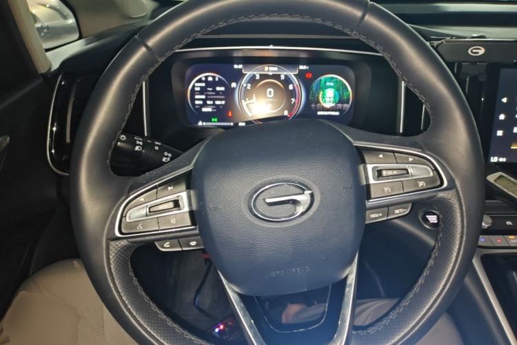 Used GAC Trumpchi M8 2021 Lingxiu Series 390T Ultimate Edition Steering Wheel