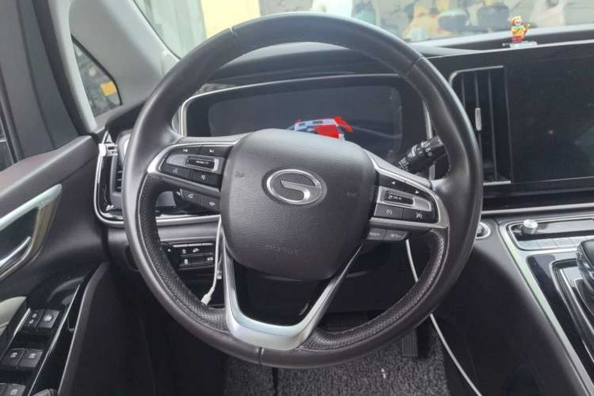 Used GAC Trumpchi M8 2021 Master Series 390T Ultimate Edition Steering Wheel