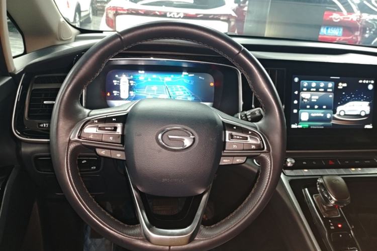 Used GAC Trumpchi M8 2021 Master Series 390T Ultimate Edition Steering Wheel