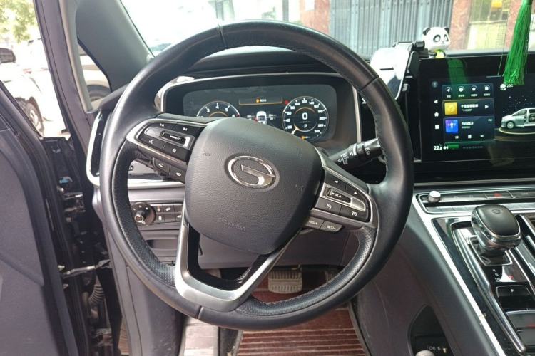 Used GAC Trumpchi M8 2021 Master Series 390T Prestige Edition Steering Wheel