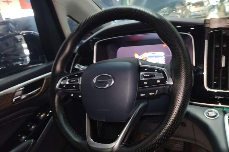 Used GAC Trumpchi M8 2021 Lingxiu Series 390T Deluxe Edition Steering Wheel