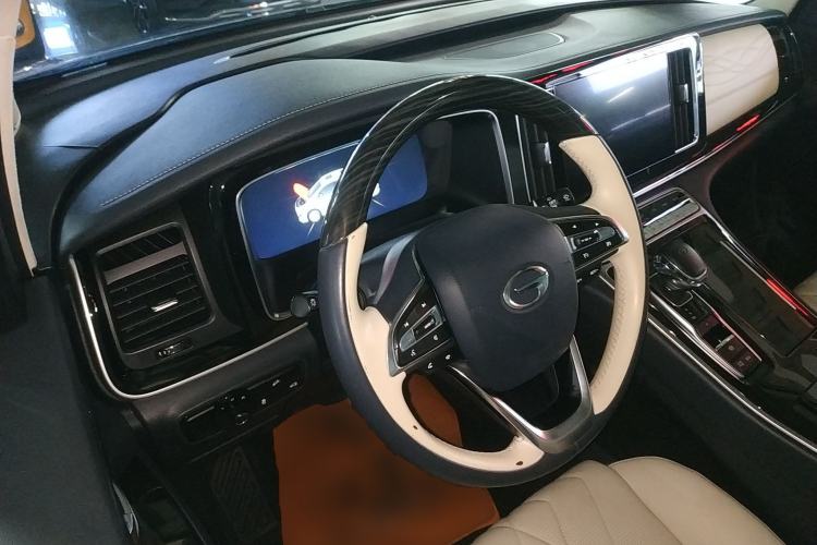 Used GAC Trumpchi M8 2021 Master Series 390T Four-Seat Glory Edition Steering Wheel