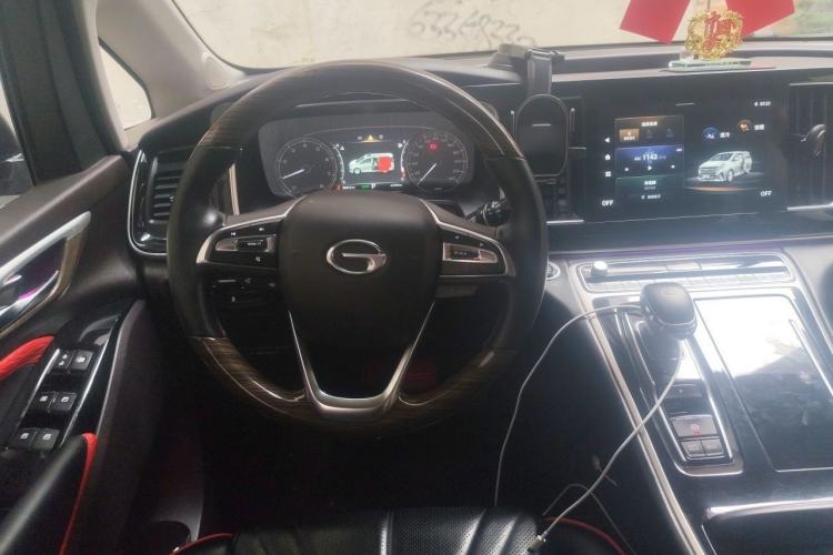Used GAC Trumpchi M8 2021 Revised Version Lingxiu Series 390T Luxury Edition Steering Wheel