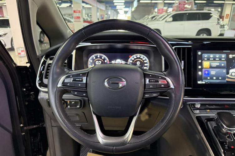 Used GAC Trumpchi M8 2021 Lingxiu Series 390T Ultimate Edition Steering Wheel