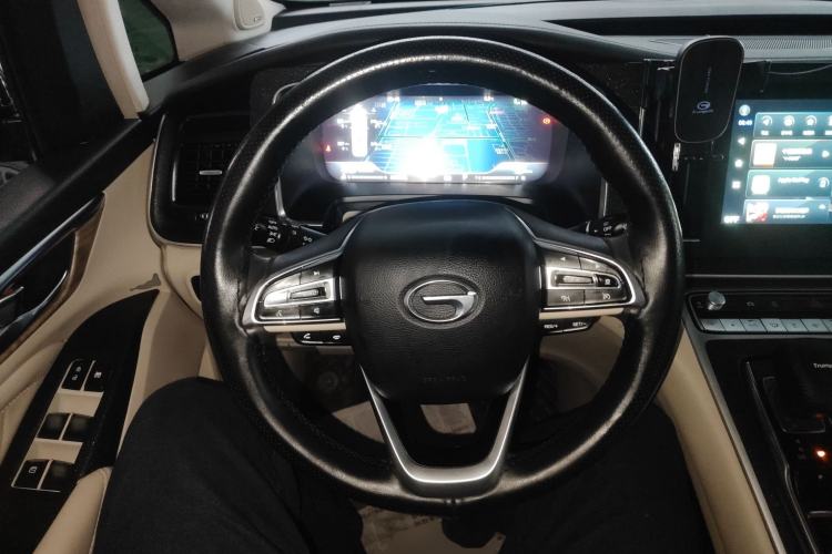 Used GAC Trumpchi M8 2021 Lingxiu Series 390T Flagship Edition Steering Wheel