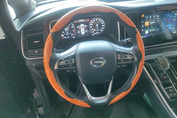 Used GAC Trumpchi M8 2021 Lingxiu Series 390T Ultimate Edition Steering Wheel