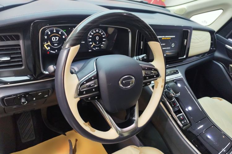Used GAC Trumpchi M8 2021 Master Series 390T Four-Seat Glory Edition Steering Wheel