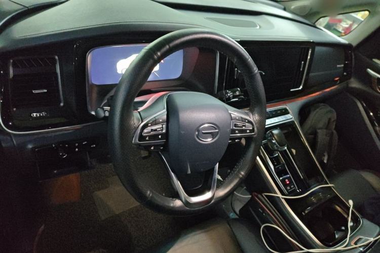 Used GAC Trumpchi M8 2021 Lingxiu Series 390T Deluxe Edition Steering Wheel