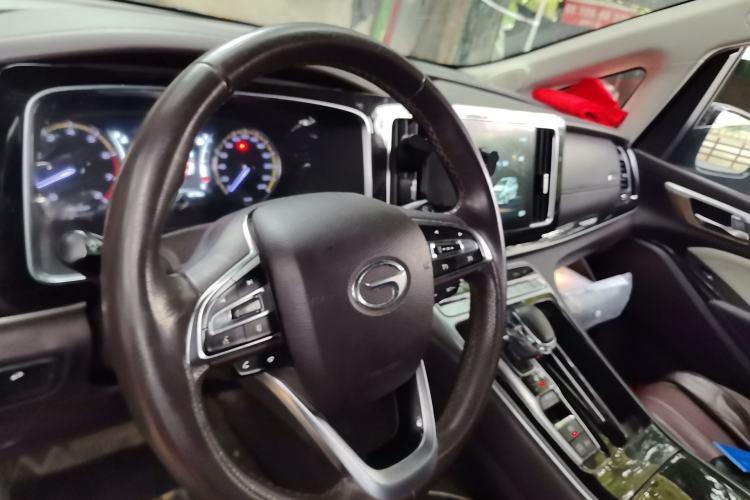 Used GAC Trumpchi M8 2021 Lingxiu Series 390T Deluxe Edition Steering Wheel
