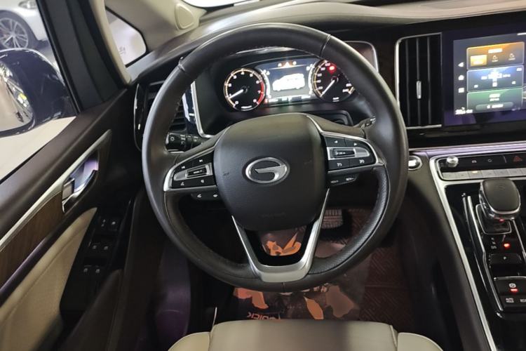 Used GAC Trumpchi M8 2021 Lingxiu Series 390T Deluxe Edition Steering Wheel