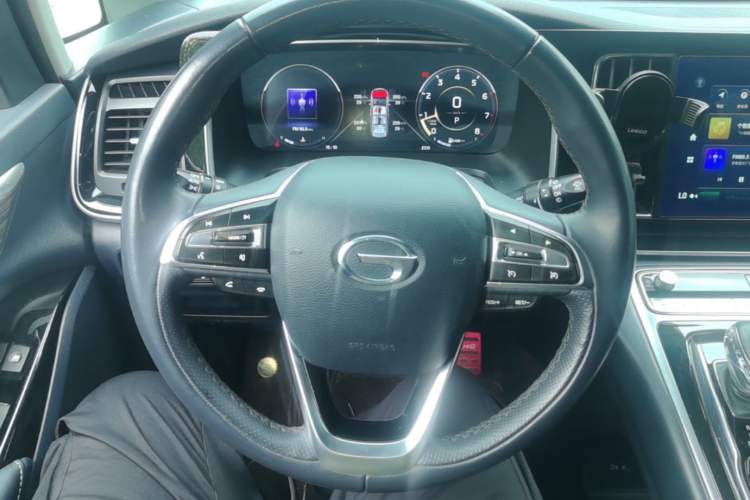 Used GAC Trumpchi M8 2021 Master Series 390T Ultimate Edition Steering Wheel