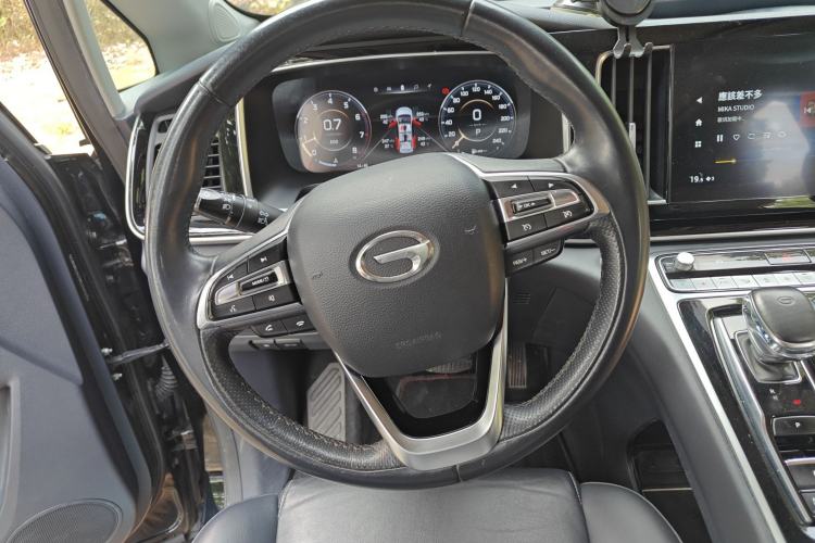 Used GAC Trumpchi M8 2021 Lingxiu Series 390T Deluxe Edition Steering Wheel