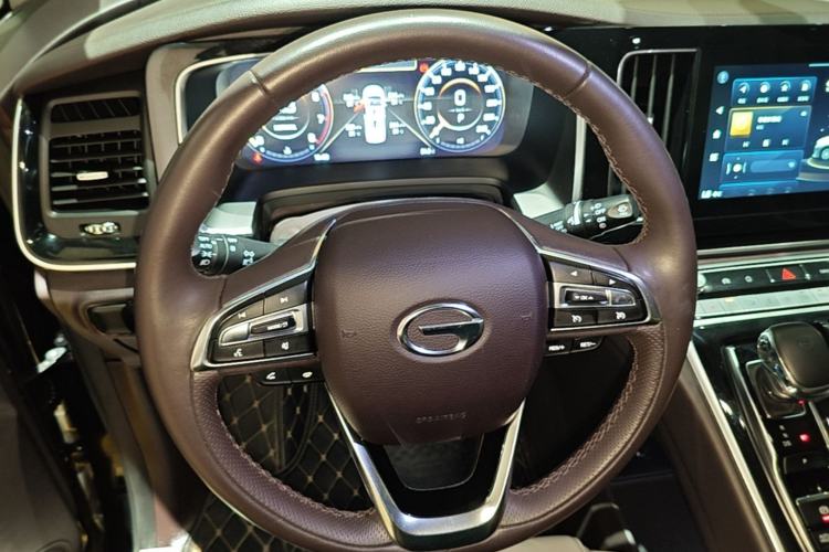 Used GAC Trumpchi M8 2021 Master Series 390T Prestige Edition Steering Wheel