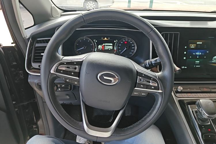 Used GAC Trumpchi M8 2021 Lingxiu Series 390T Deluxe Edition Steering Wheel