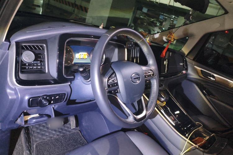 Used GAC Trumpchi M8 2021 Lingxiu Series 390T Deluxe Edition Steering Wheel