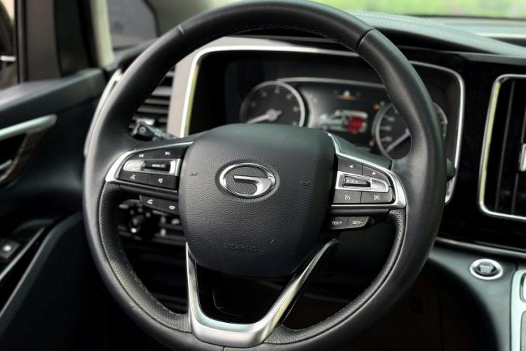 Used GAC Trumpchi M8 2021 Lingxiu Series 390T Deluxe Edition Steering Wheel